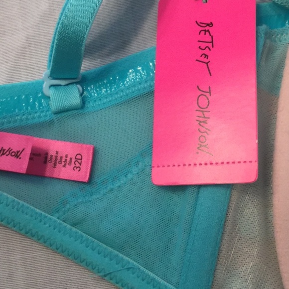 Betsey Johnson Starlet Lace & Mesh BRA Turquoise - Picture 3 of 8
